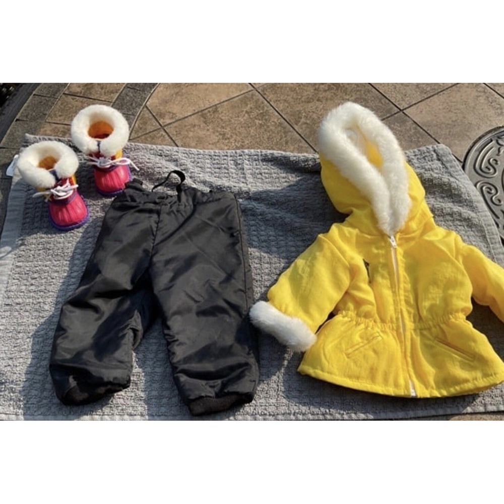 Vintage American Girl Pleasant Company Terrific Tubing Snow Suit & Boots